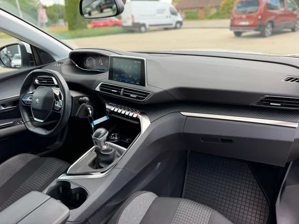 Peugeot 5008 ACTIVE 1.5BHDi 130 MAN6 - foto 20