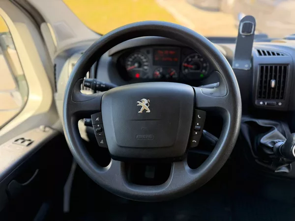 Peugeot Boxer 4350 L4H2 2.2BHDi 165 ACTIVE 1 - foto 2