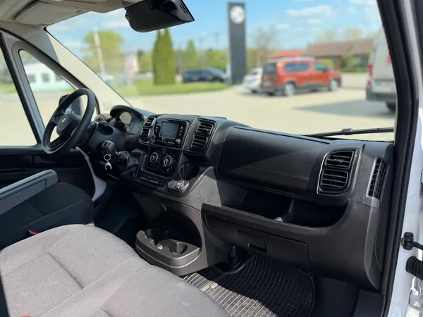 Peugeot Boxer - foto 10