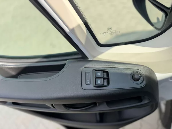 Peugeot Boxer - foto 11