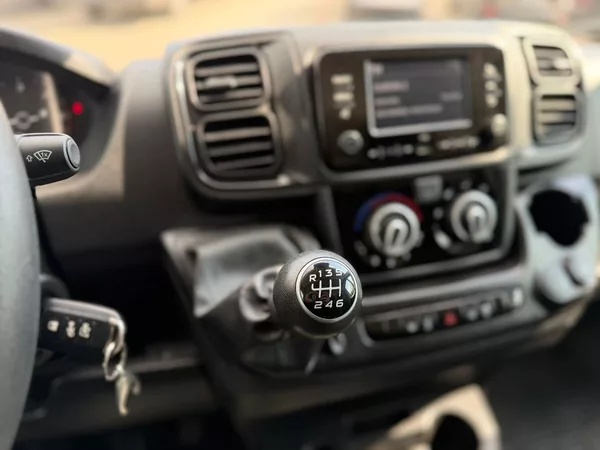 Peugeot Boxer - foto 16