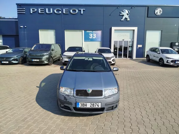 Škoda Fabia Combi 1.9TDi 74kW MAN5 - foto 15