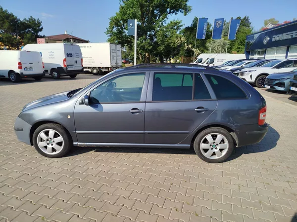 Škoda Fabia Combi 1.9TDi 74kW MAN5 - foto 5