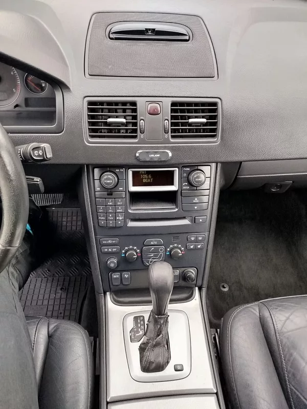 Volvo XC90 - foto 20