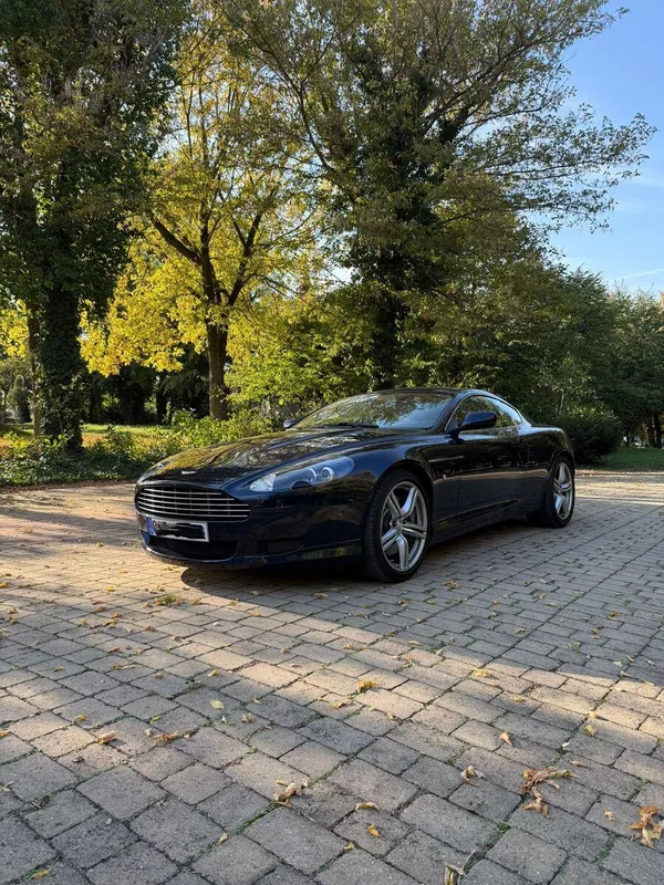 Aston Martin DB9 6,0i top stav