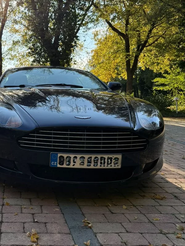 Aston Martin DB9 6,0i top stav - foto 12