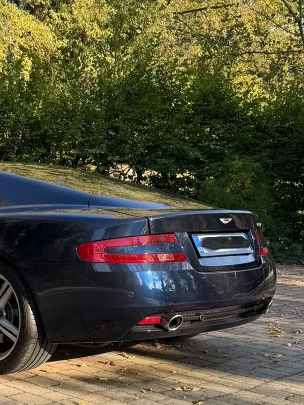 Aston Martin DB9 6,0i top stav - foto 14