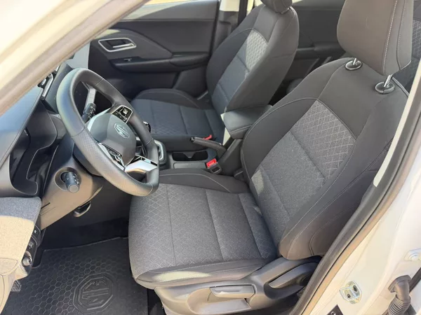 MG ZS 1.5 ESSENTIAL MAN5/odpočet DPH - foto 8