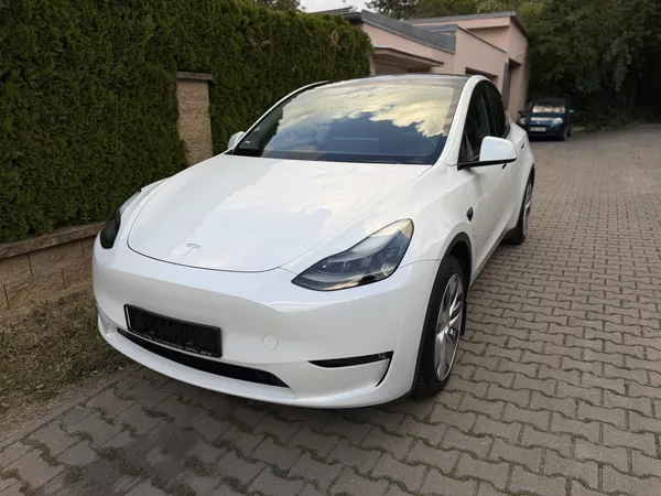 Tesla Model Y DUAL MOTOR-LONG RANGE-TAŽNÉ - foto 2