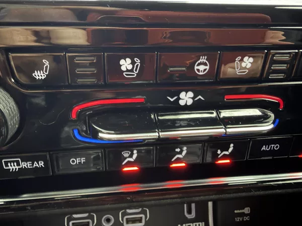 Jeep Grand Cherokee TRAILHAWK 4XE, MAX VÝBAVA-TOP - foto 47