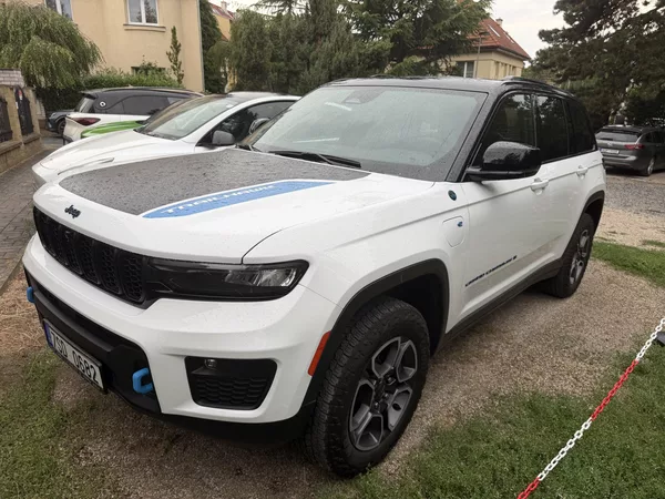 Jeep Grand Cherokee TRAILHAWK 4XE, MAX VÝBAVA-TOP - foto 51