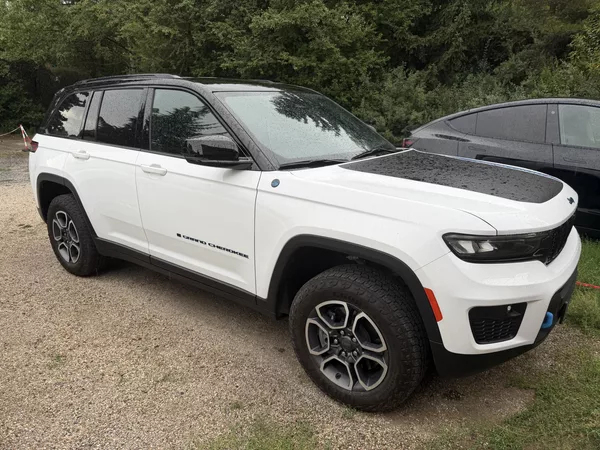 Jeep Grand Cherokee TRAILHAWK 4XE, MAX VÝBAVA-TOP - foto 52