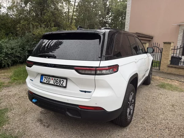 Jeep Grand Cherokee TRAILHAWK 4XE, MAX VÝBAVA-TOP - foto 53