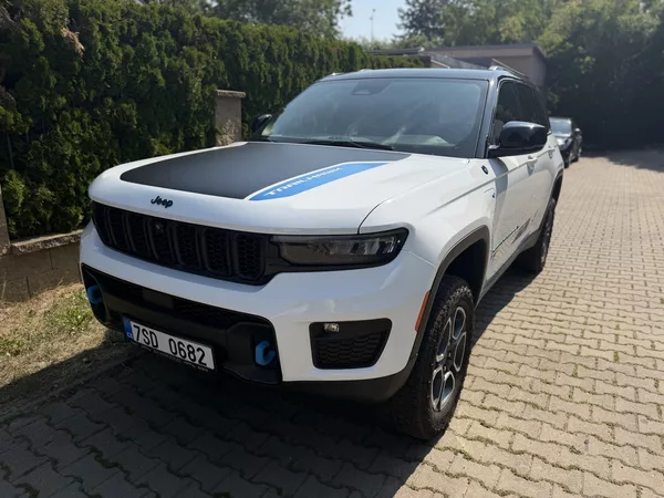 Jeep Grand Cherokee TRAILHAWK 4XE, MAX VÝBAVA-TOP - foto 9