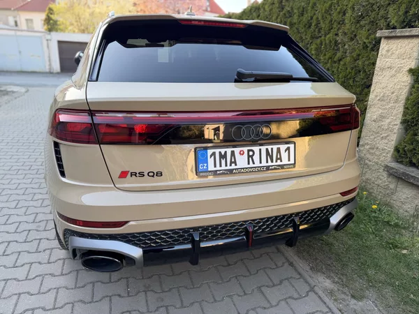 Audi RS Q8 PERFORMANCE 640PS -ČR-FULL-TOP - foto 12