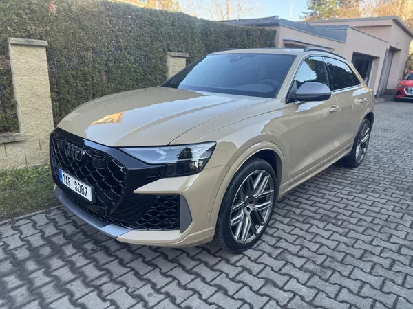 Audi RS Q8 PERFORMANCE 640PS -ČR-FULL-TOP - foto 3