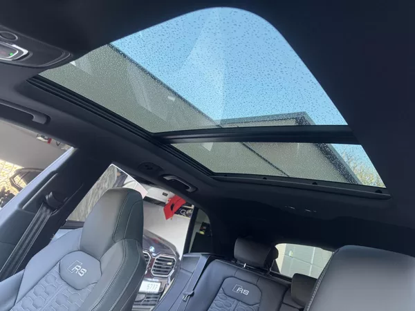 Audi RS Q8 PERFORMANCE 640PS -ČR-FULL-TOP - foto 33