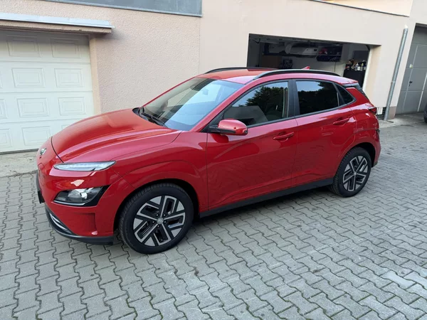 Hyundai Kona eletric-TOP STAV- záruka-40kWh