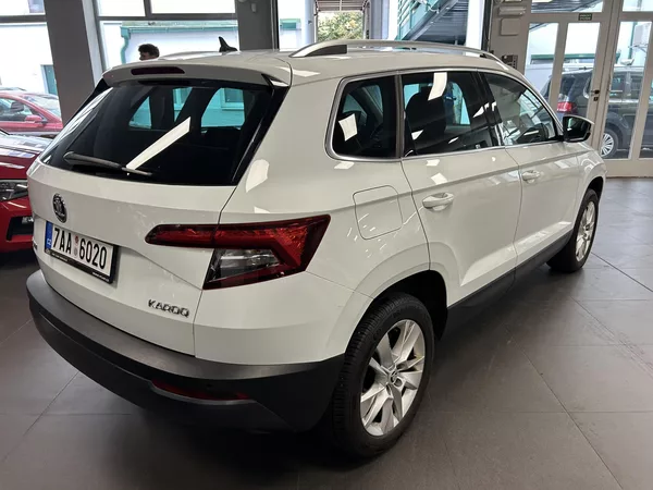 Škoda Karoq 1.6TDi Style Plus LED NAVI TZ - foto 4
