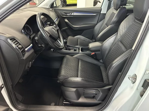 Škoda Karoq 1.6TDi Style Plus LED NAVI TZ - foto 5