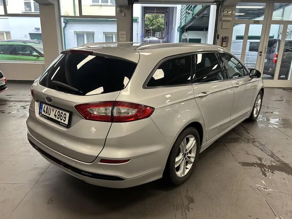 Ford Mondeo 2.0TDCi Aut Titanium LED 110kW - foto 4