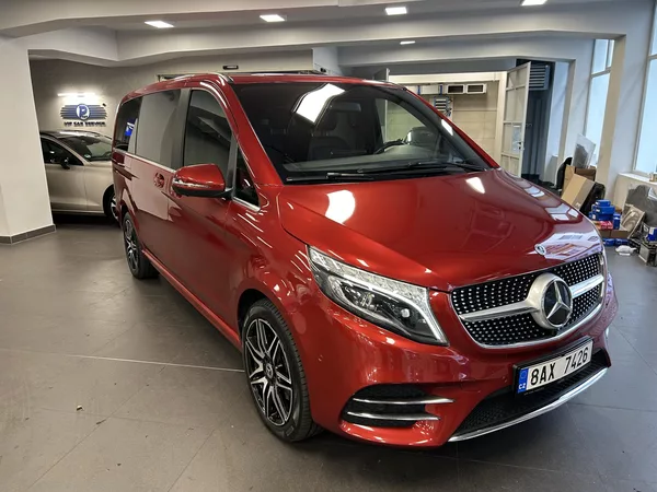 Mercedes-Benz Třídy V 300d AMG L 4Matic LED 360° NAV