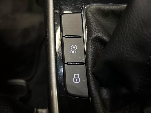 Škoda Fabia 1.0TSi DSG Style LED SmartLink - foto 11
