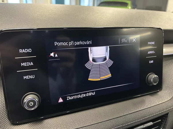 Škoda Fabia 1.0TSi DSG Style LED SmartLink - foto 8