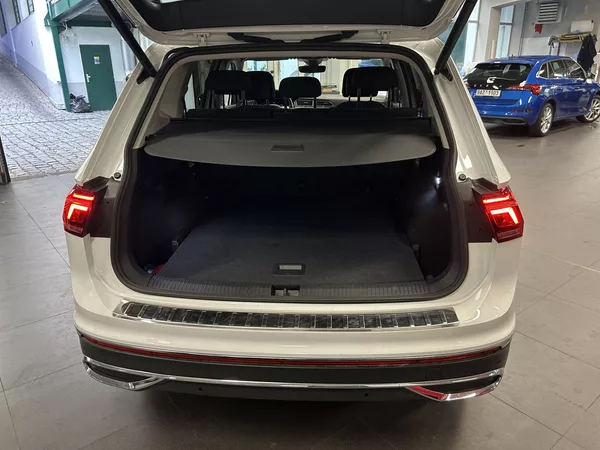 Volkswagen Tiguan Allspace 2.0TDi DSG 4MOTION MATRIX HUD - foto 25