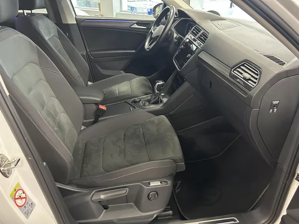 Volkswagen Tiguan Allspace 2.0TDi DSG 4MOTION MATRIX HUD - foto 28