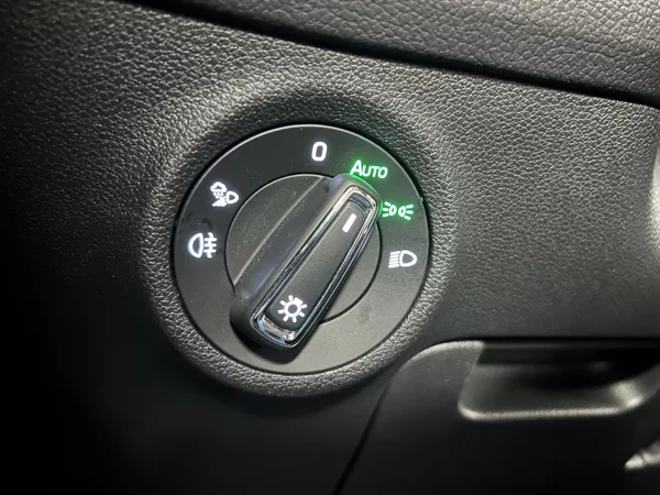 Škoda Kodiaq 2.0TDi L&K 4x4 7míst Panor 360 - foto 13