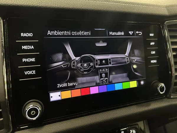 Škoda Kodiaq 2.0TDi L&K 4x4 7míst Panor 360 - foto 24