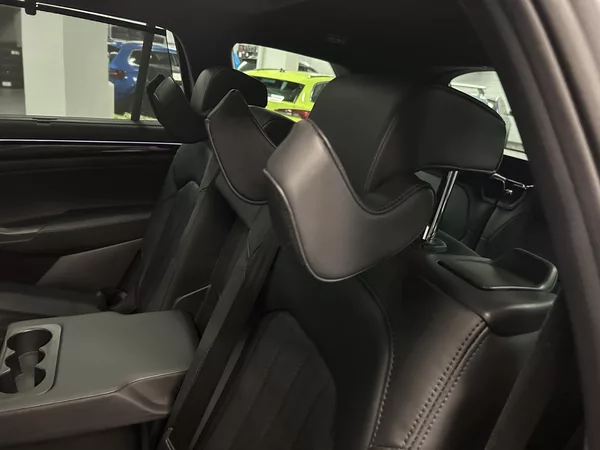 Škoda Kodiaq 2.0TDi L&K 4x4 7míst Panor 360 - foto 33