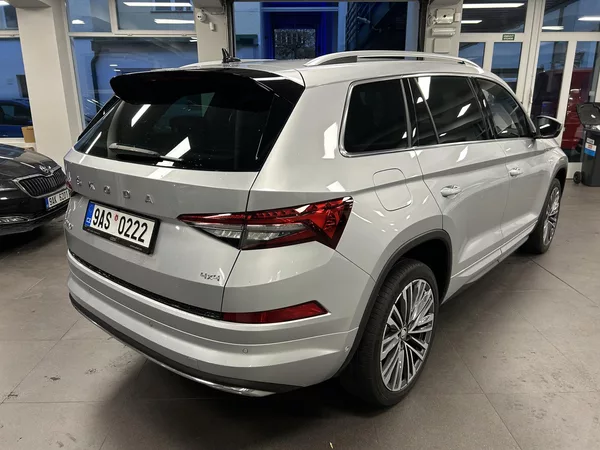 Škoda Kodiaq 2.0TDi L&K 4x4 7míst Panor 360 - foto 4