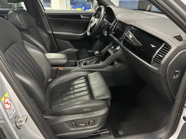 Škoda Kodiaq 2.0TDi L&K 4x4 7míst Panor 360 - foto 45