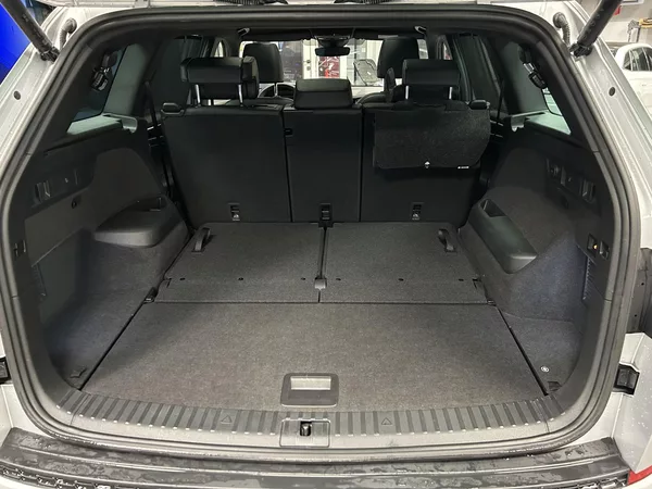 Škoda Kodiaq 2.0TDi L&K 4x4 7míst Panor 360 - foto 47