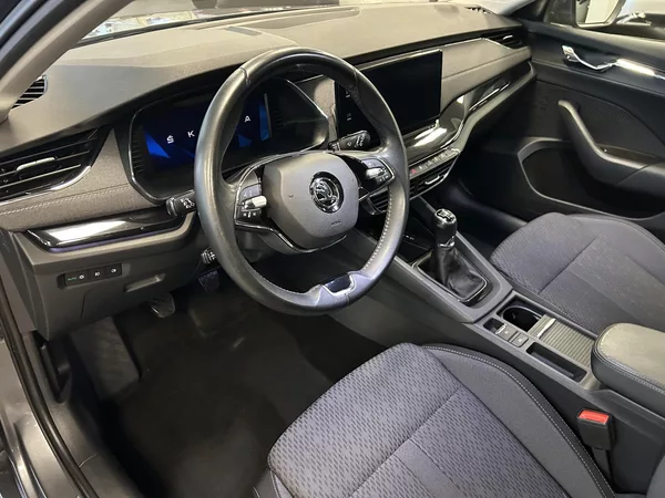 Škoda Octavia 1.5TSi Style Plus Matrix ACC - foto 6