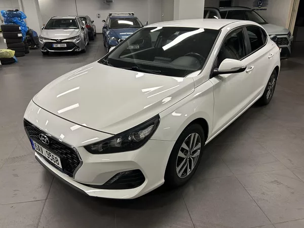 Hyundai i30 1.0T-GDi Fastback 88kW Alu - foto 2