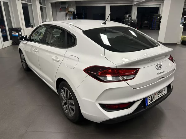 Hyundai i30 1.0T-GDi Fastback 88kW Alu - foto 3