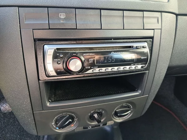 Škoda Fabia 1.2 HTP COOL - foto 14