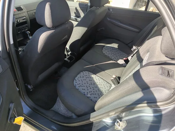 Škoda Fabia 1.2 HTP COOL - foto 16