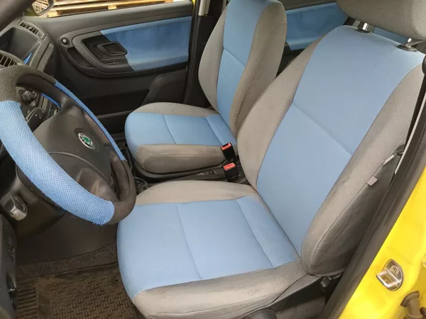 Škoda Fabia 1.2 HTP Classic - foto 13