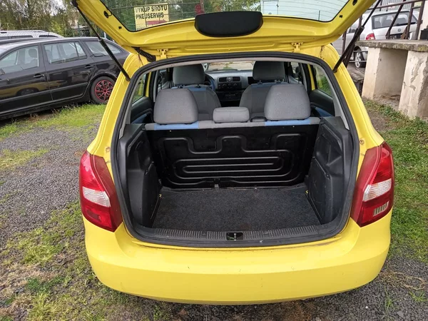 Škoda Fabia 1.2 HTP Classic - foto 15