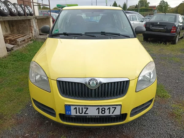 Škoda Fabia 1.2 HTP Classic - foto 8
