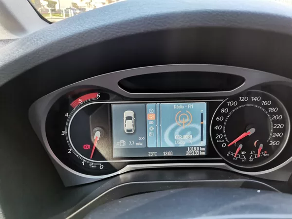 Ford Galaxy 2.0TDCi 103kw GHIA Panor. ČR - foto 12
