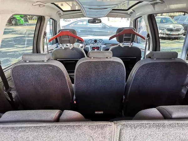 Ford Galaxy 2.0TDCi 103kw GHIA Panor. ČR - foto 20