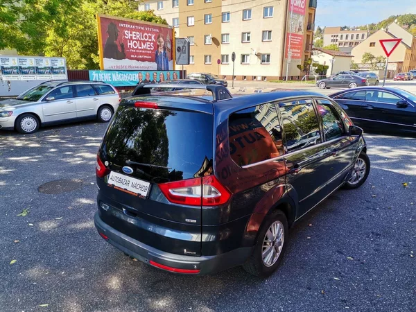 Ford Galaxy 2.0TDCi 103kw GHIA Panor. ČR - foto 28