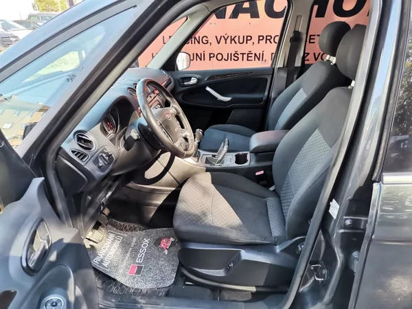 Ford Galaxy 2.0TDCi 103kw GHIA Panor. ČR - foto 9