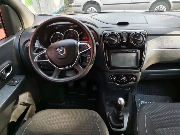 Dacia Lodgy 1.6i 75kw Kamera Tažné Klima - foto 11