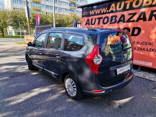 Dacia Lodgy 1.6i 75kw Kamera Tažné Klima - foto 3